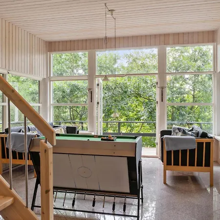 Casa de Férias Stunning Home In Glesborg With Sauna