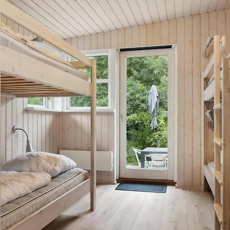 Casa de Férias Stunning Home In Glesborg With Sauna *