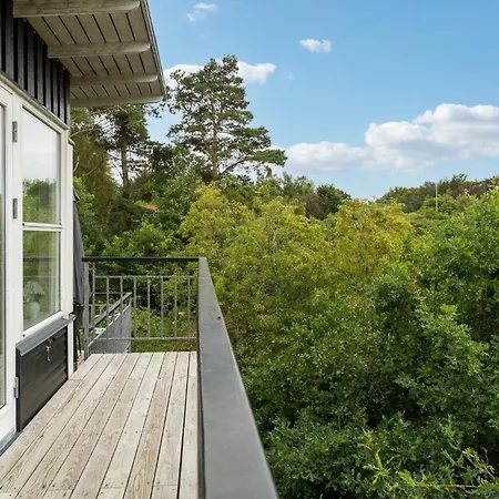 Stunning Home In Glesborg With Sauna * Glesborg